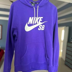 Unisex Small Nike Skateboarding Purple Hoodie Sweatshirt with White Drawstrings